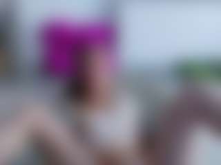 Live cam show with Deidi - Small Tits on madthumbs