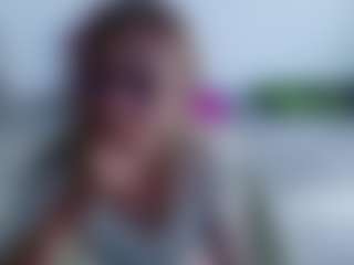 Live cam show with Deidi - Bikini on Camsoda