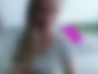Live cam show with Deidi - Big Ass on Camsoda