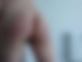 Live cam show with Deidi - Bedroom Blonde Hair on sexylive.show