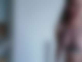 Live cam show with Deidi - Indian Petite on Mixed Magazine Live | united states