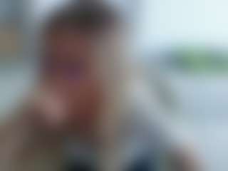 Live cam show with Deidi - Athletic Brown Eyes on SinfulBabes