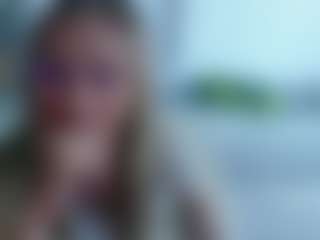 Live cam show with Deidi - Athletic on Camiplay Live