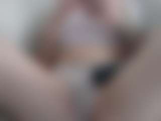 Live cam show with Deidi - Bikini on Camsoda