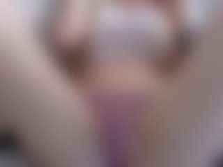 Live cam show with Deidi - Small Ass on nudelive.tv