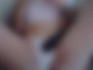 Live cam show with Deidi - College on Camsoda