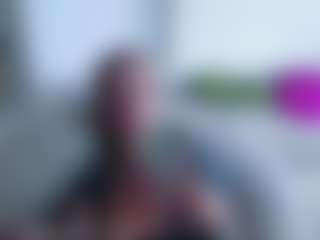 Live cam show with Deidi - Petite on Cam Slut
