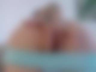 Spettacolo in cam dal vivo con Deidi - Blonde Hair Petite su Camsoda