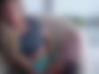 Live cam show with Deidi - Flashing on Porn Luv