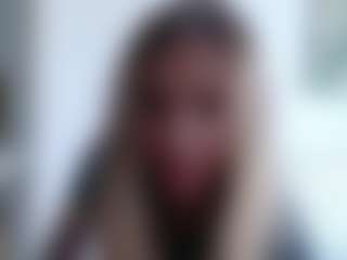 Live cam show with Deidi - Fingers on intimatelivegirls.com