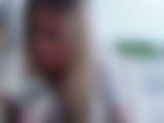 Live cam show with Deidi - Athletic Bedroom on Camsoda