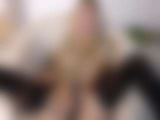 Live cam show with Deidi - College on Camsoda
