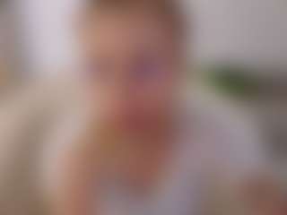 Live cam show with Deidi - Thin on Hubzter Live