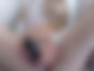 Live cam show with Deidi - Fingering on Streamer API