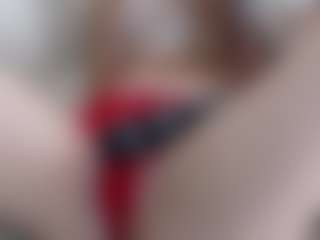 Live cam show with Deidi - Flashing on livesuperchat.net