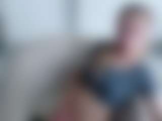 Live cam show with Deidi - Blonde Hair College on Camsoda