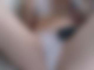 Show Live Sex Cam Deidi