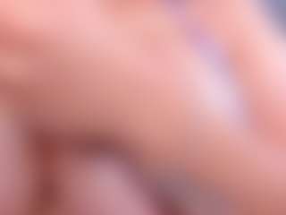 Live cam show with Fabiana BIG BOOBS - Living Room on Fit Hotties