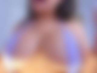 Live cam show with Fabiana BIG BOOBS - Living Room on sexylivex.com