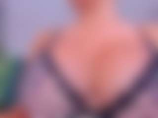 Live cam show with Fabiana BIG BOOBS - Orgasm on Milfs Live
