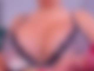 Fabiana BIG BOOBS's Live Sex Cam Show