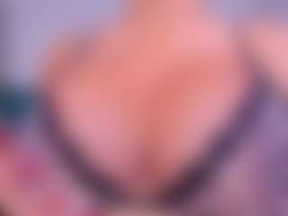 Fabiana BIG BOOBS's Live Sex Cam Show