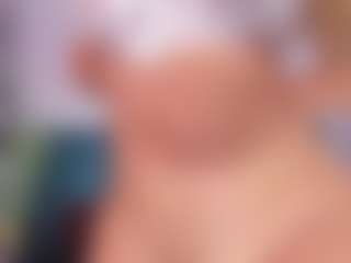 Live cam show with Fabiana BIG BOOBS - Thick on livesuperchat.net
