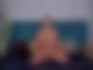 Live cam show with Fabiana BIG BOOBS - Hush on Camsoda