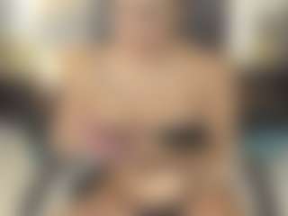Fabiana BIG BOOBS's Live Sex Cam Show