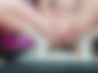 Live cam show with Anal_Queen_Mona - Green Eyes on livesexfox.com