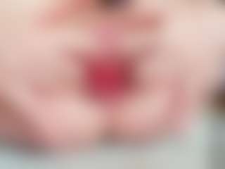 Live cam show with Anal_Queen_Mona - Curvy on fapnchat | united states