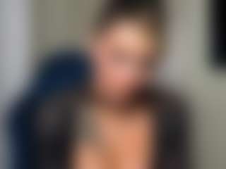 mia-hott's Live Sex Cam Show