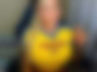 Live cam show with mia-hott - Brown Eyes BBW on AdultVida.com