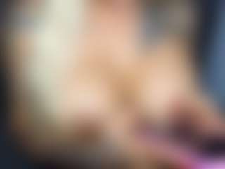 mia-hott's Live Sex Cam Show