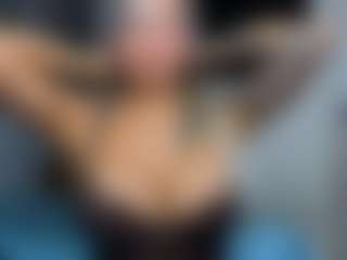 mia-hott's Live Sex Cam Show