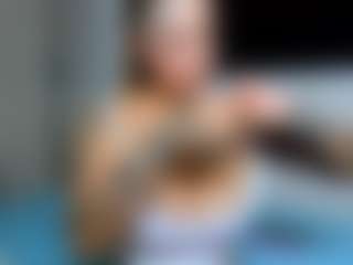 mia-hott's Live Sex Cam Show