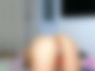 mia-hott's Live Sex Cam Show