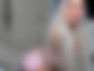 mia-hott's Live Sex Cam Show