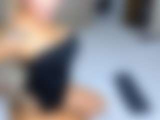 mia-hott's Live Sex Cam Show