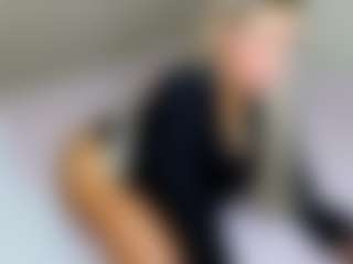 mia-hott's Live Sex Cam Show