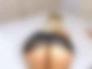 mia-hott's Live Sex Cam Show