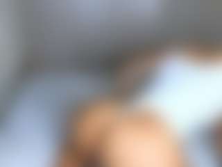 Live cam show with mia-hott - 420 on Big Tits
