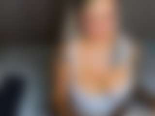 Live cam show with mia-hott - HD MILF on CamwithHer
