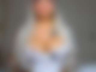 mia-hott's Live Sex Cam Show