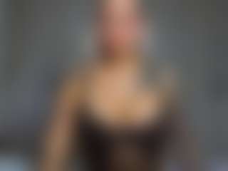 mia-hott's Live Sex Cam Show