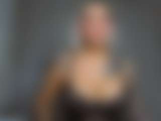 Live cam show with mia-hott - Latina Toys on Hubzter Live | colombia