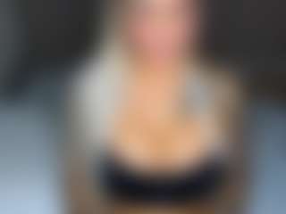 mia-hott's Live Sex Cam Show