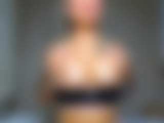 mia-hott's Live Sex Cam Show
