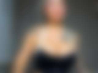 mia-hott's Live Sex Cam Show