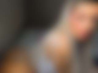 mia-hott's Live Sex Cam Show